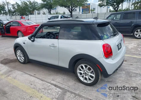 2015 Mini Hardtop Cooper from USA, damaged, VIN WMWXM5C52F3A59999